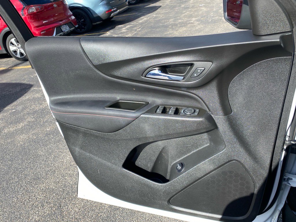 Used 2022 Chevrolet Equinox RS image 22
