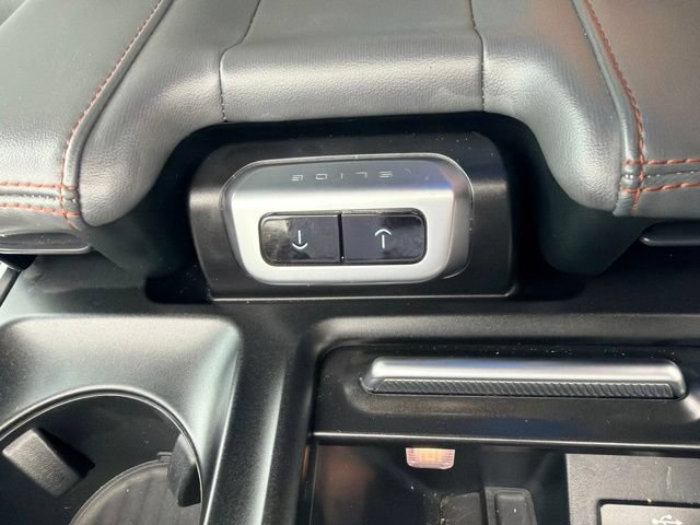 Used 2025 Ford Expedition Active AWD/4WD image 50