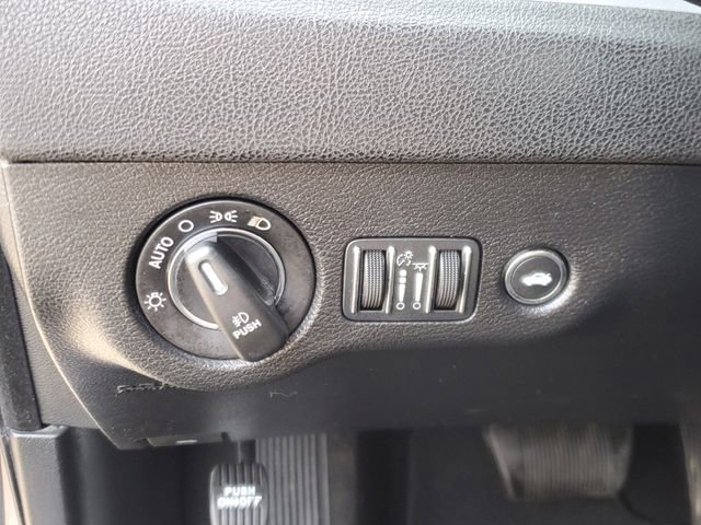 Used 2022 Chrysler 300 S RWD image 18