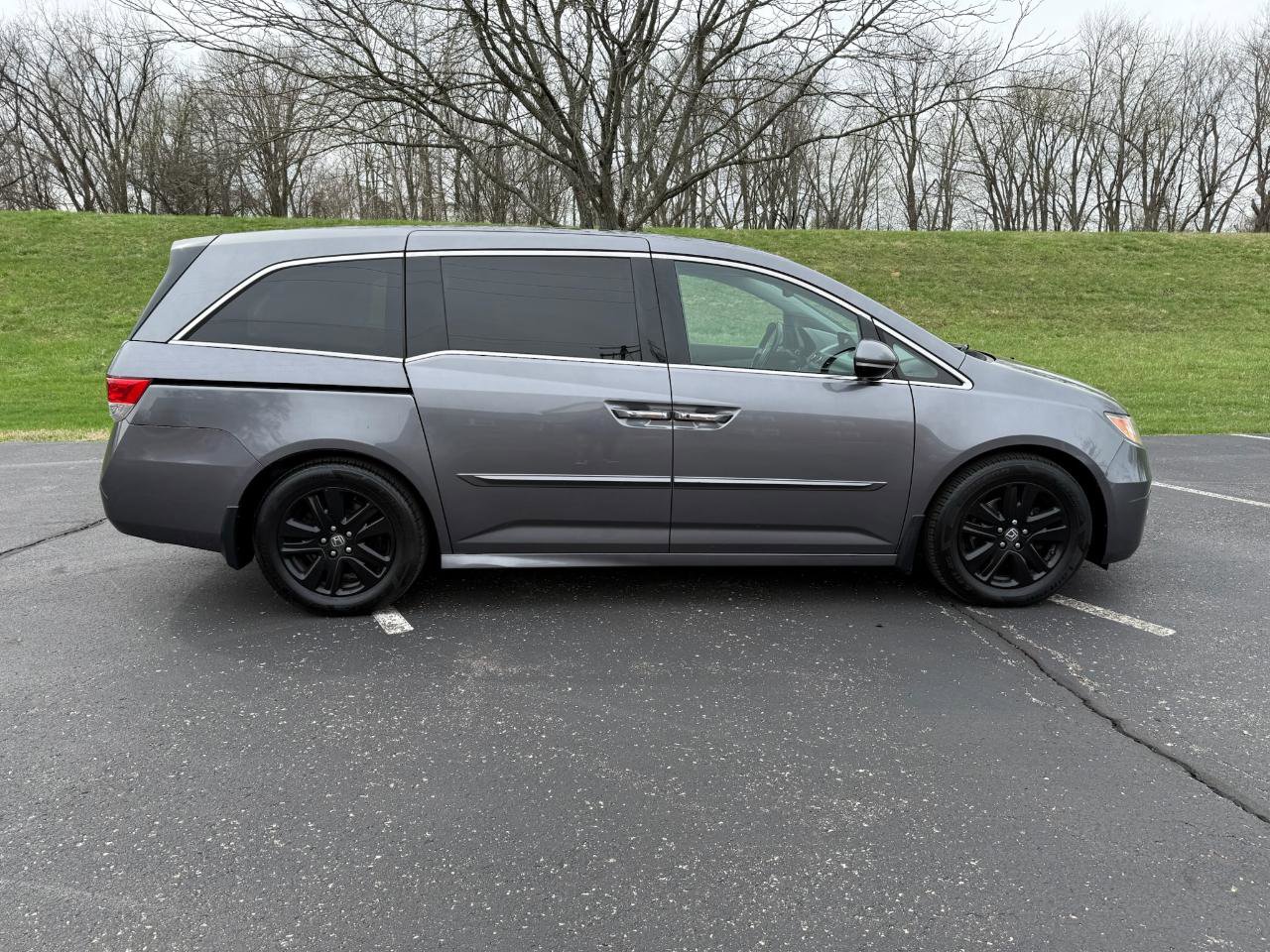 Used 2014 Honda Odyssey Touring image 23