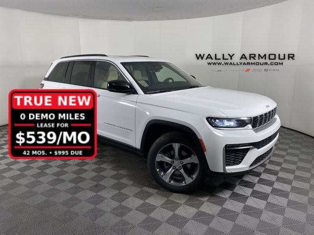 New 2026 Jeep Grand Cherokee Limited AWD/4WD image 1