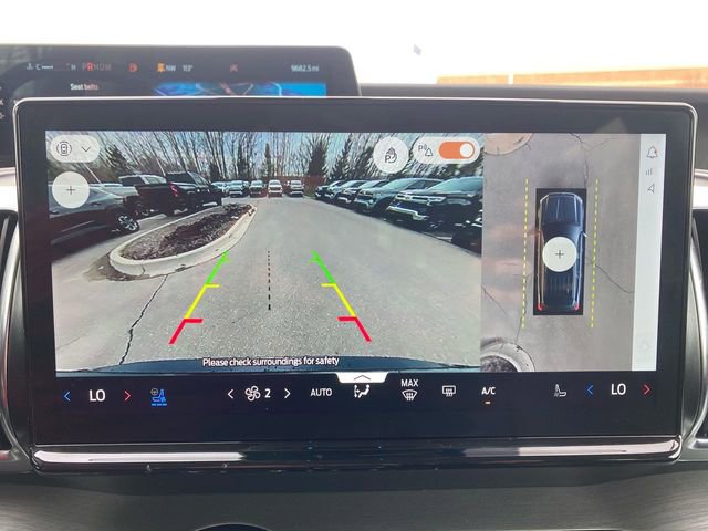 Used 2025 Ford Expedition Platinum image 15