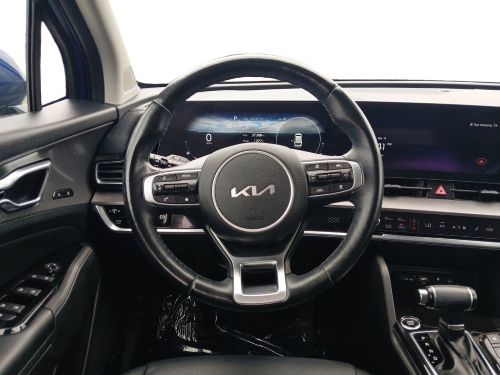 Used 2024 Kia Sportage SX image 12