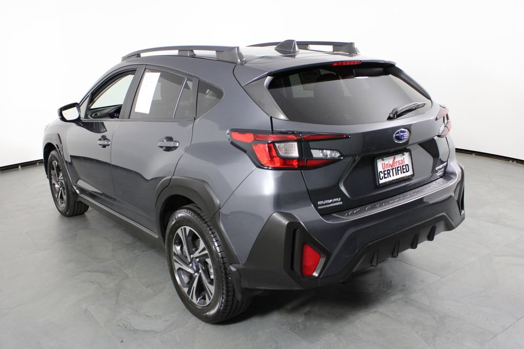 Used 2024 Subaru Crosstrek 2.0i Premium w/ Popular Package #4 image 3