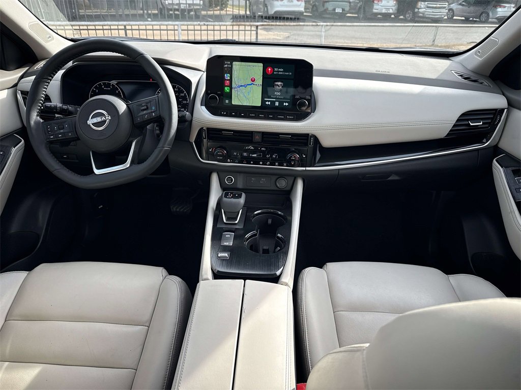 Used 2022 Nissan Rogue SL w/ SL Premium Package image 15