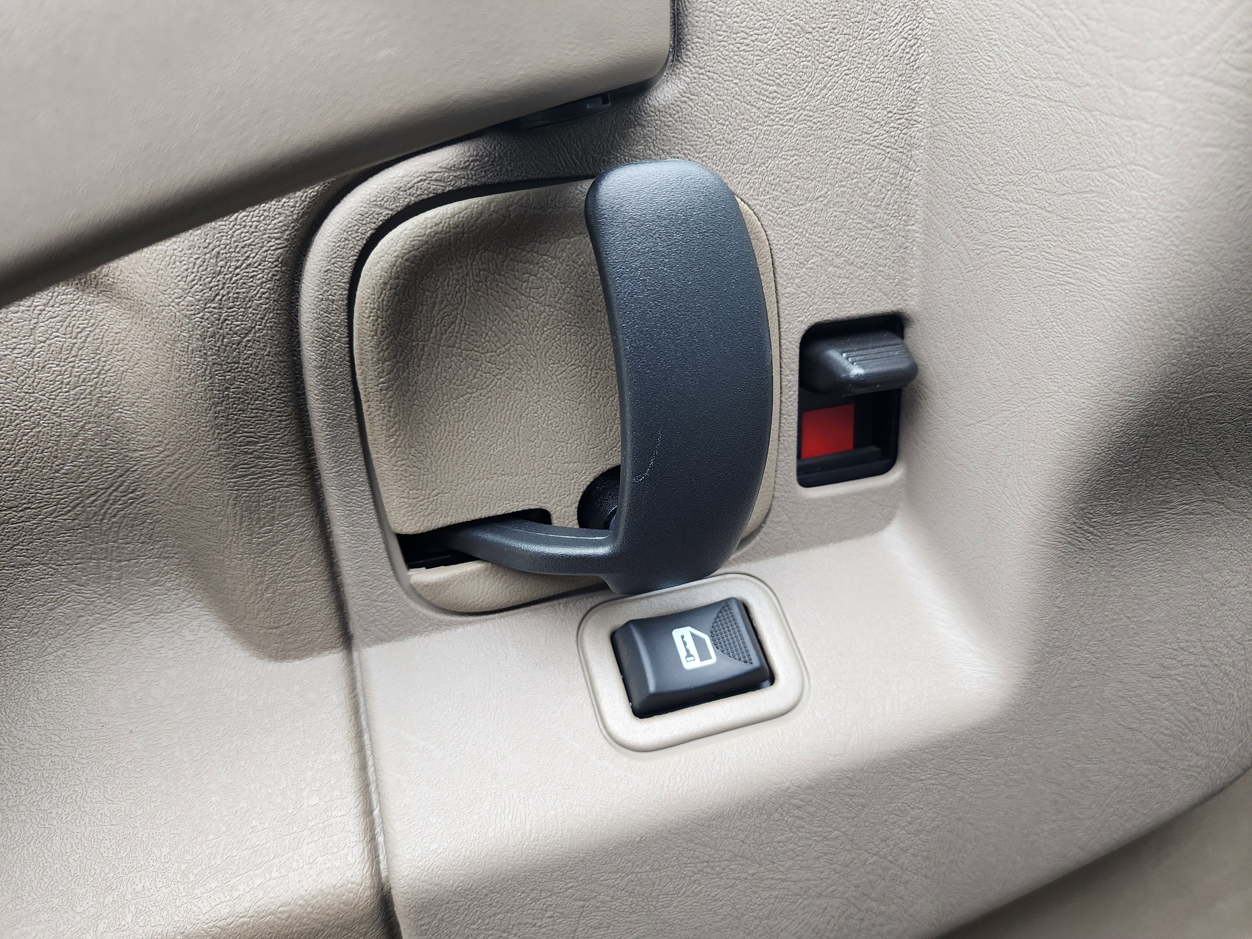 New 2025 Chevrolet Express 3500 w/ Power Convenience Package image 29