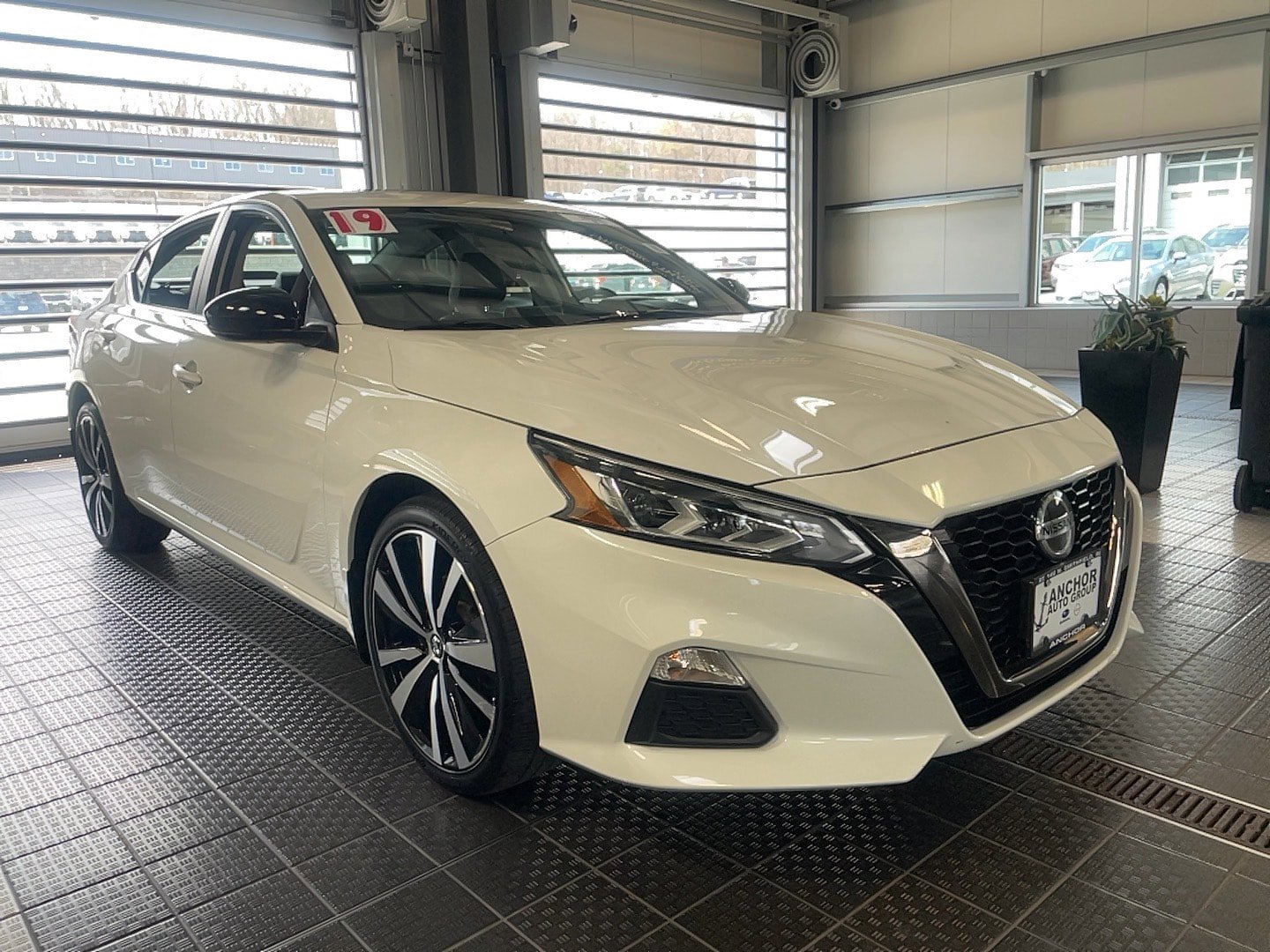 Used 2019 Nissan Altima 2.5 SR w/ SR Premium Package AWD/4WD image 1