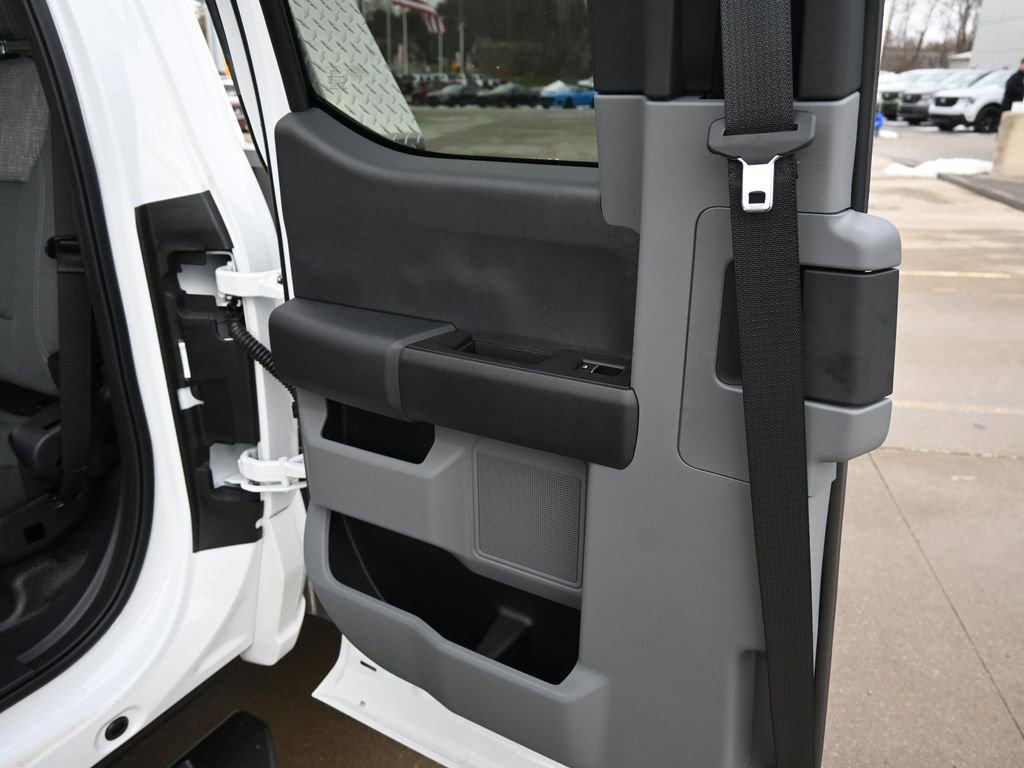 Used 2024 Ford F550 2WD SuperCab Super Duty image 86