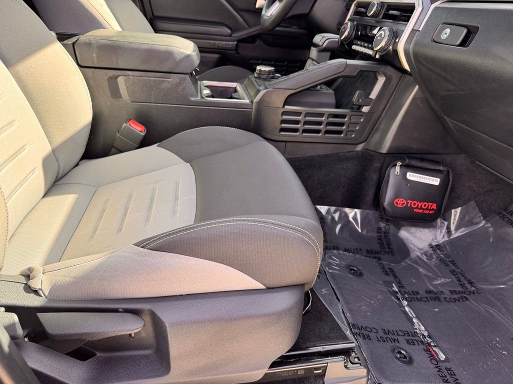 Used 2024 Toyota Tacoma TRD Sport image 30