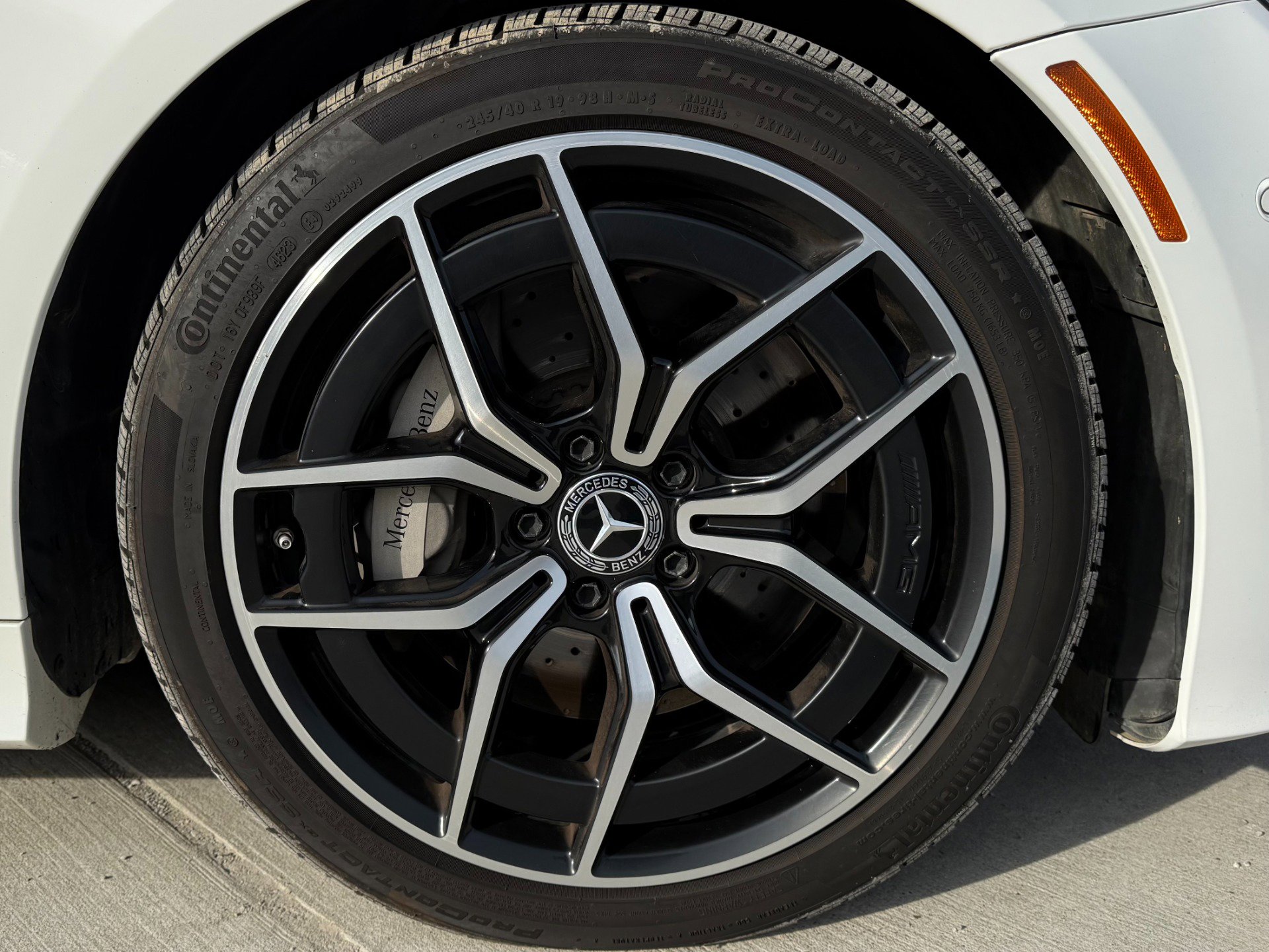 Used 2022 Mercedes-Benz E 450 4MATIC Coupe image 41