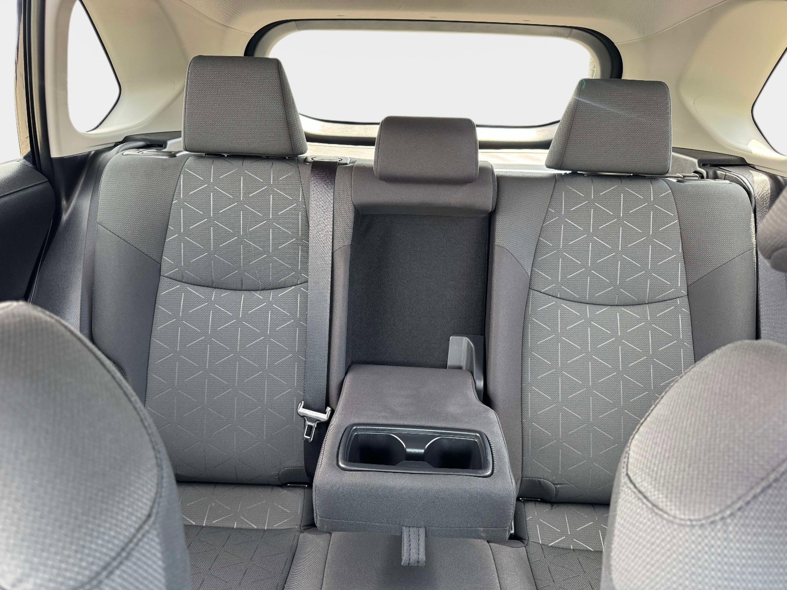 Certified 2024 Toyota RAV4 XLE w/ Convenience Package image 40