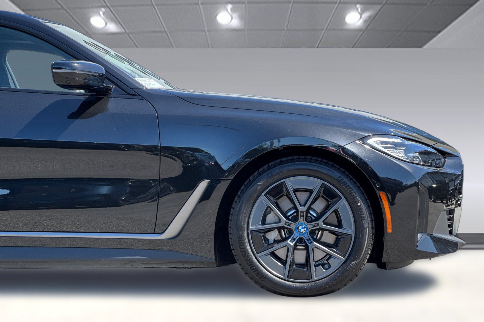 Certified 2023 BMW i4 eDrive40 w/ Premium Package RWD image 34