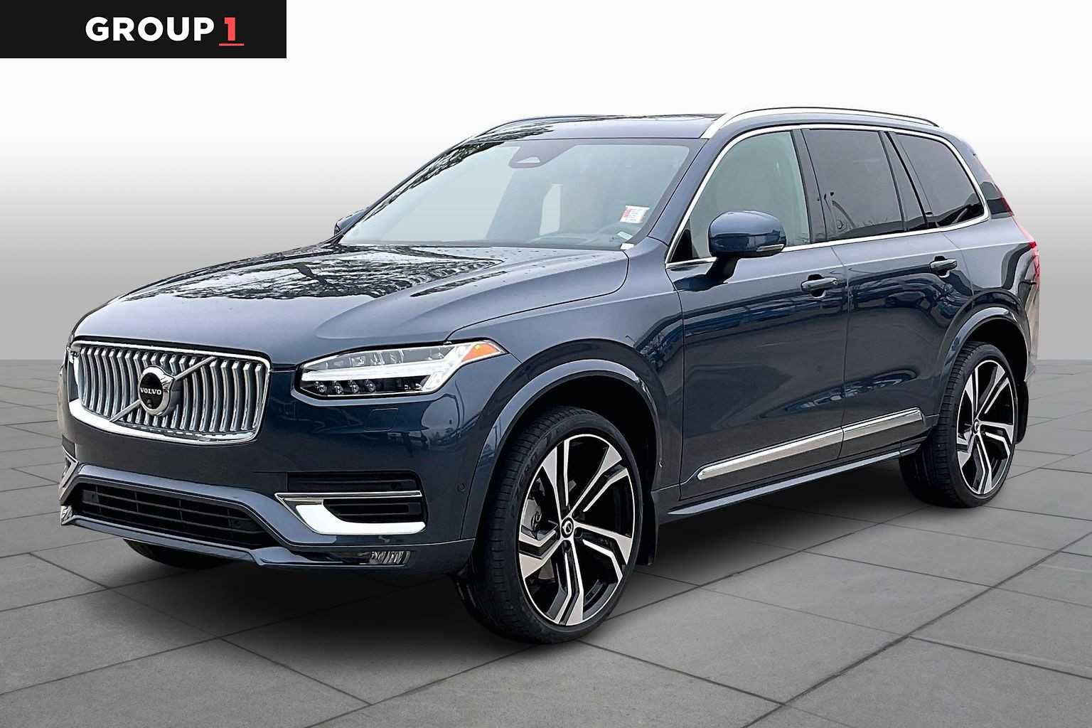 Used 2024 Volvo XC90 B6 Ultimate w/ Lounge Package