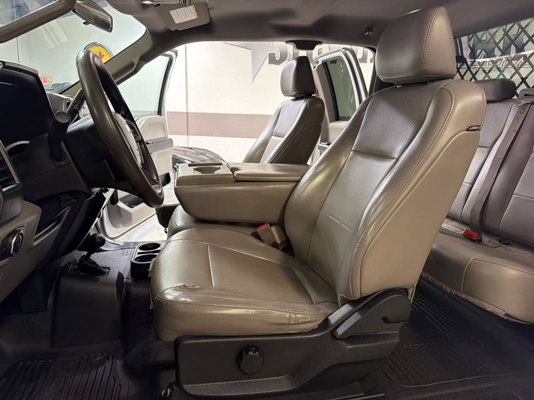 Used 2018 Ford F550 4x4 SuperCab Super Duty image 25