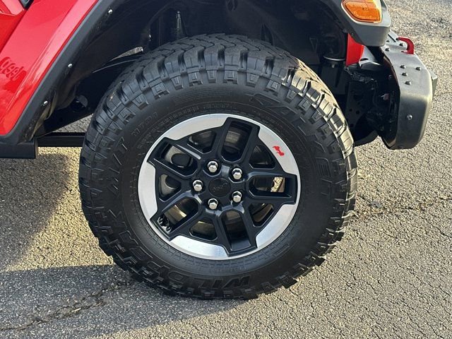 Certified 2022 Jeep Wrangler Unlimited Rubicon w/ Steel Bumper Group AWD/4WD image 16