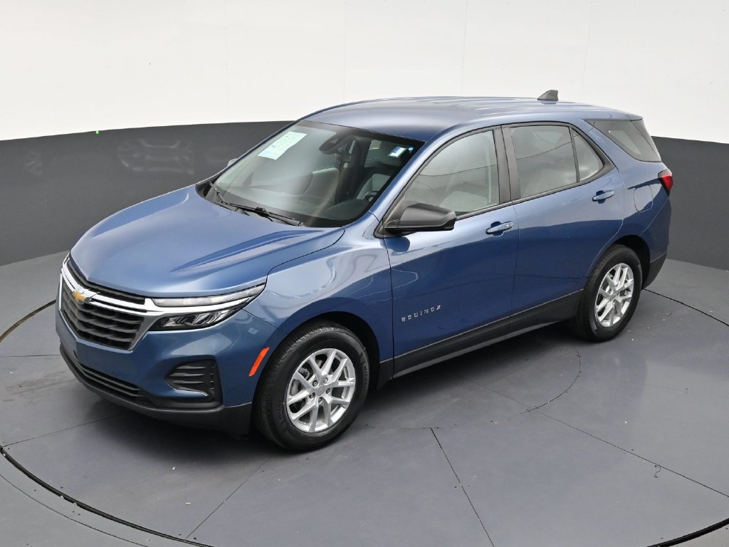 Used 2024 Chevrolet Equinox LS FWD image 9