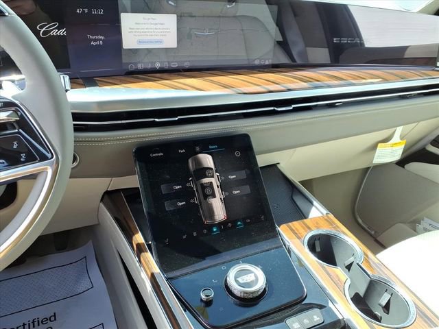 New 2026 Cadillac Escalade ESV Platinum Sport w/ LPO, ONYX Package AWD/4WD image 10