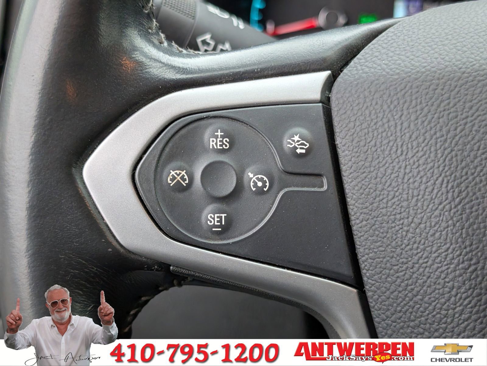 Used 2018 Chevrolet Colorado LT w/ LT Convenience Package image 24