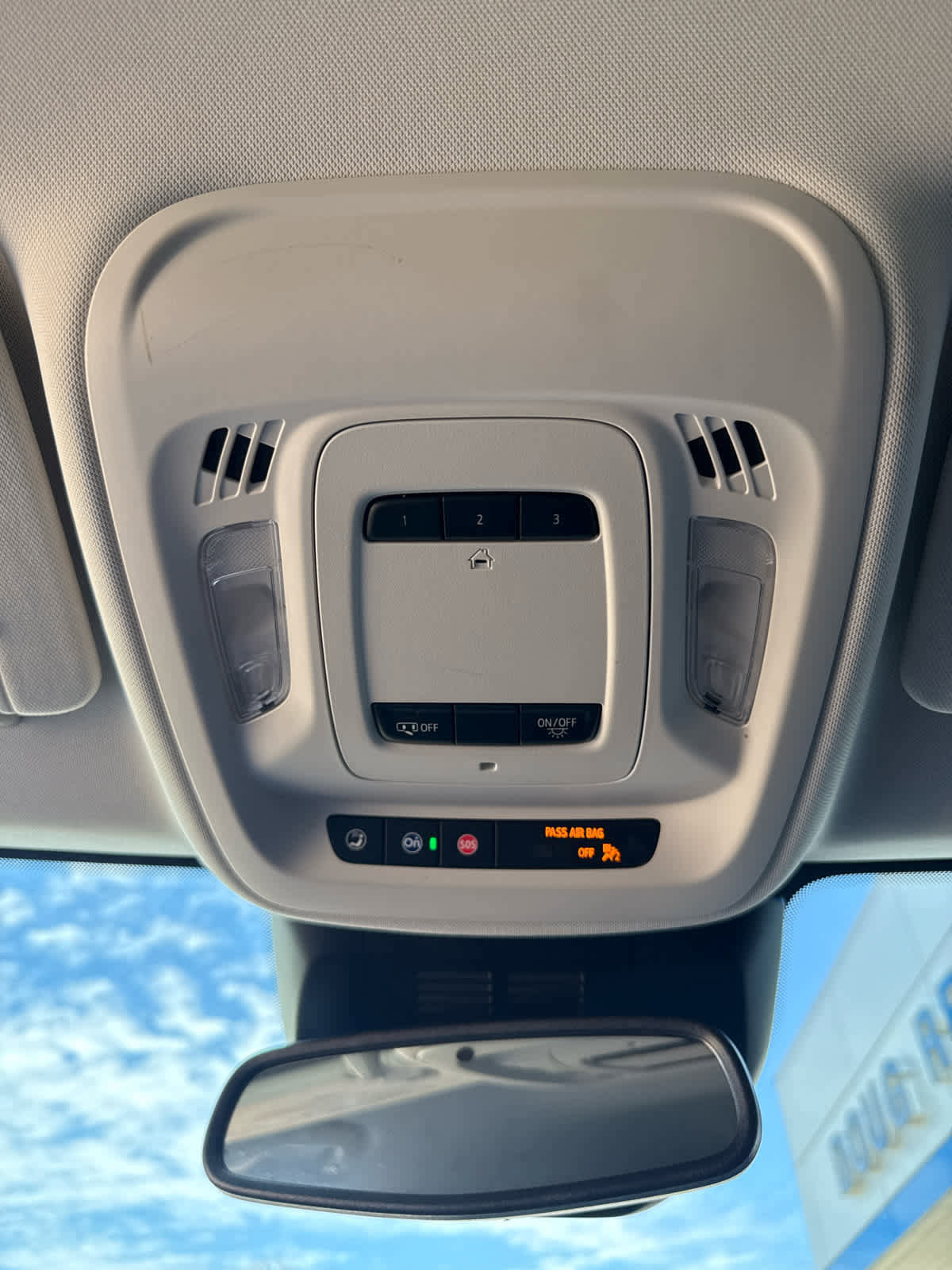 Used 2024 Buick Envision Sport Touring image 21