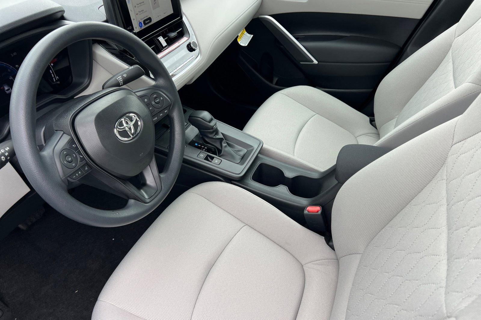 New 2026 Toyota Corolla Cross L image 12