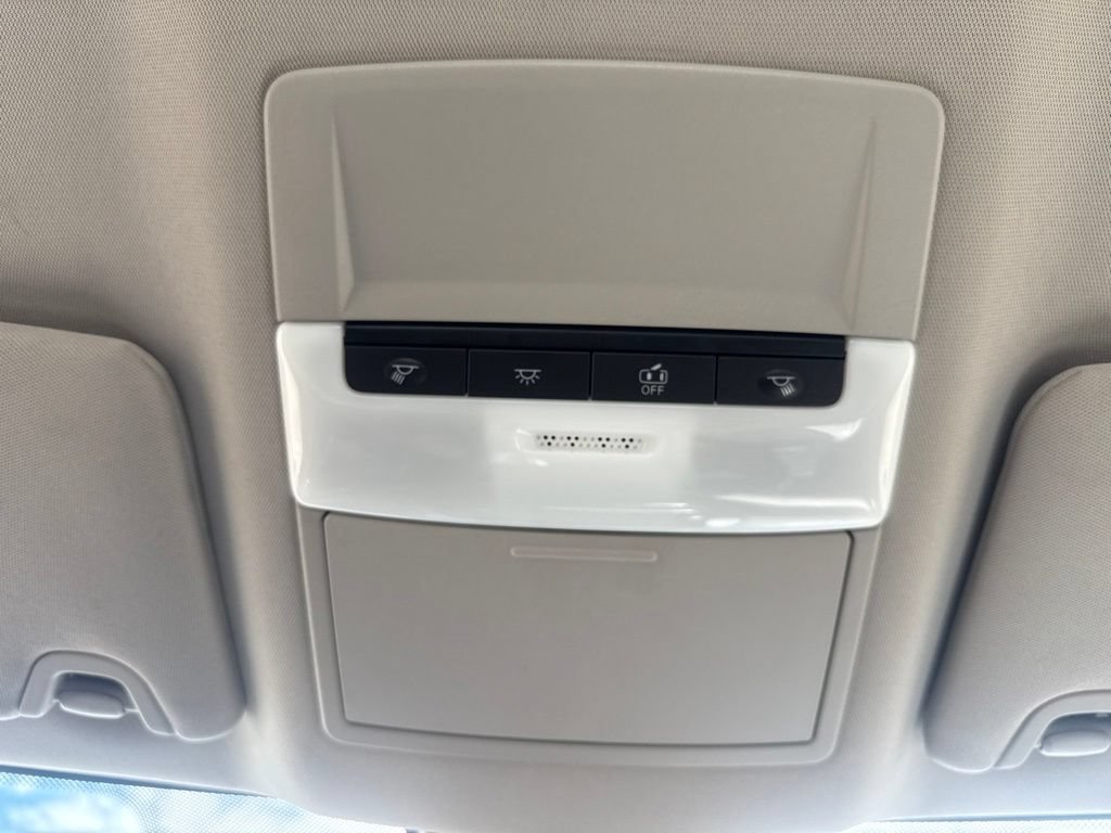 Used 2025 Nissan Altima 2.5 SV FWD image 28