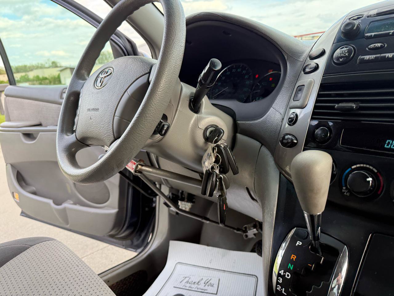 Used 2007 Toyota Sienna CE FWD image 28