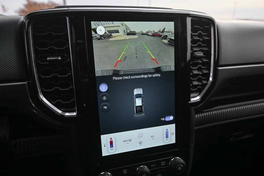 New 2025 Ford Ranger XLT w/ Black Appearance Package image 32