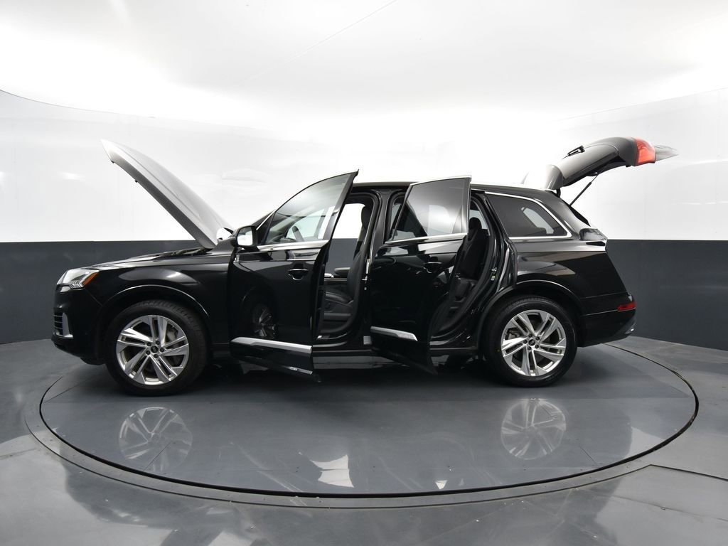 Used 2023 Audi Q7 3.0T Premium Plus image 43