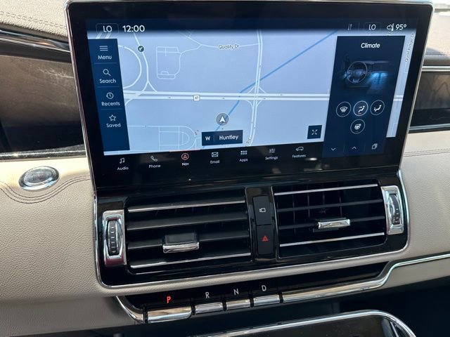 Used 2022 Lincoln Navigator Reserve image 33