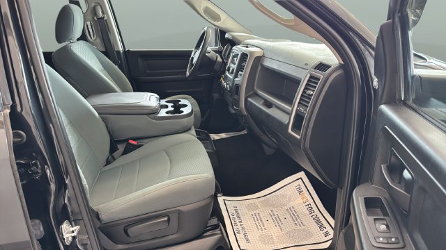 Used 2019 RAM 1500 ST w/ SXT Plus Group AWD/4WD image 23