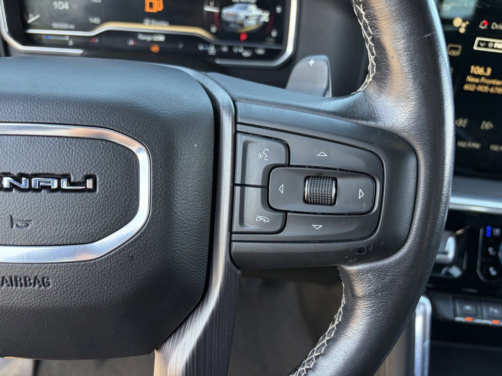 Certified 2022 GMC Sierra 1500 Denali Ultimate AWD/4WD image 26