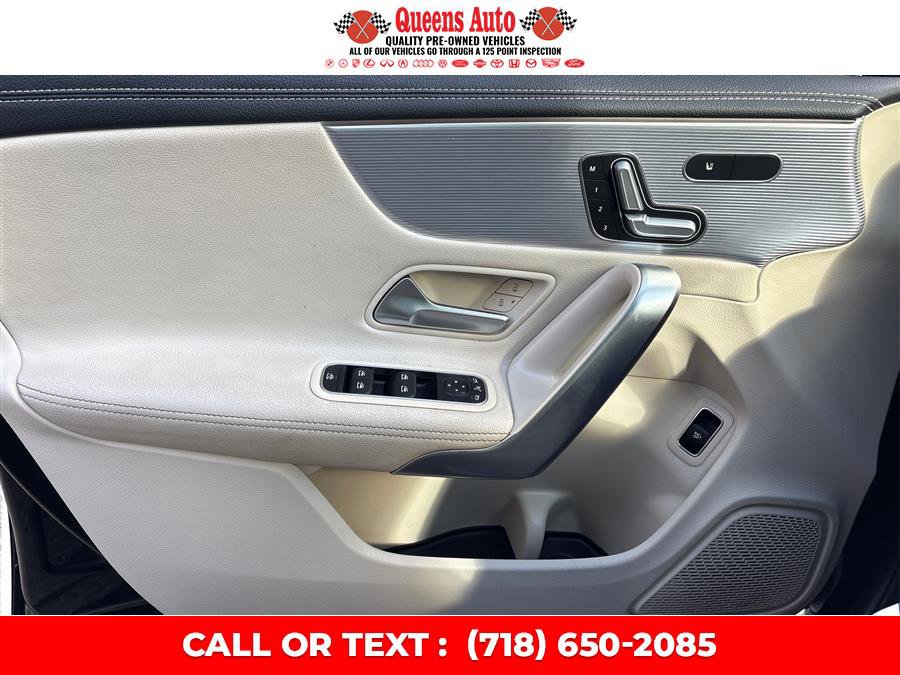 Used 2021 Mercedes-Benz CLA 250 w/ Premium Package image 22