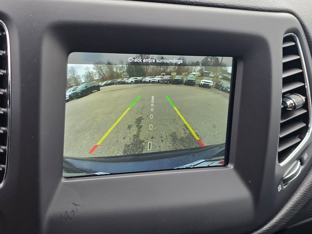 Used 2021 Jeep Compass Latitude image 9