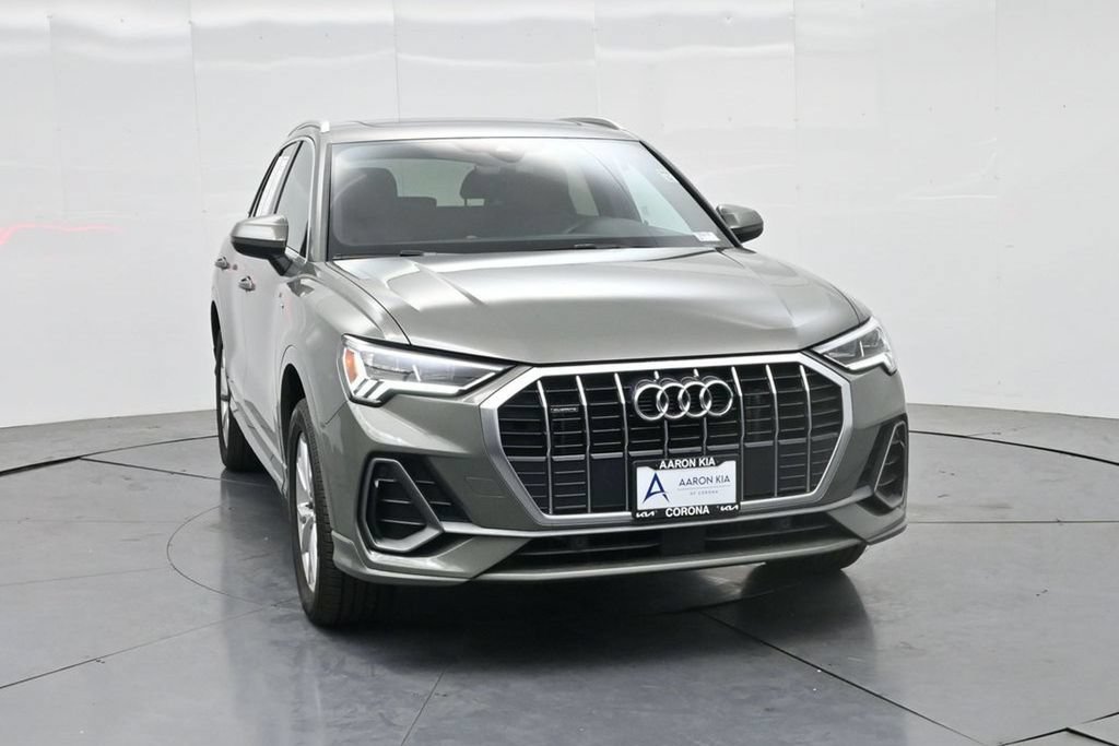 Used 2025 Audi Q3 2.0T Premium AWD/4WD image 3
