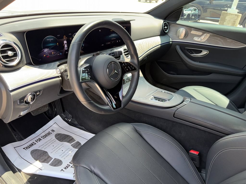 Used 2022 Mercedes-Benz E 350 Sedan image 8