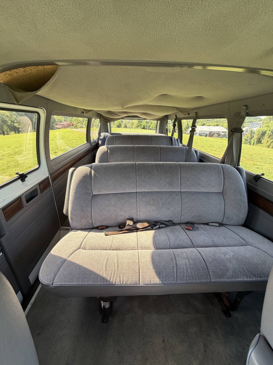 Used 1994 Dodge B350 RWD image 29