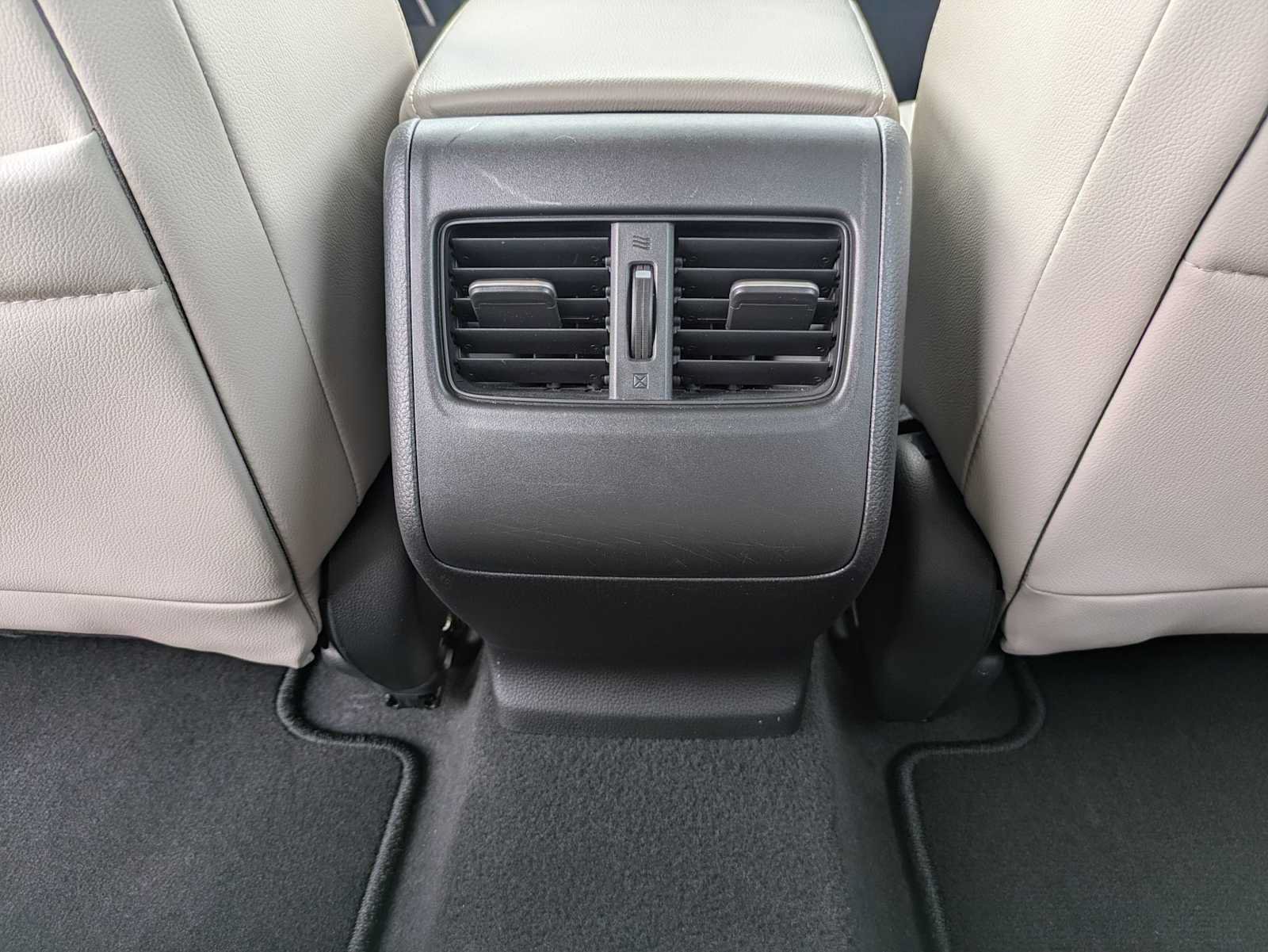 Used 2018 Honda Accord EX-L image 19