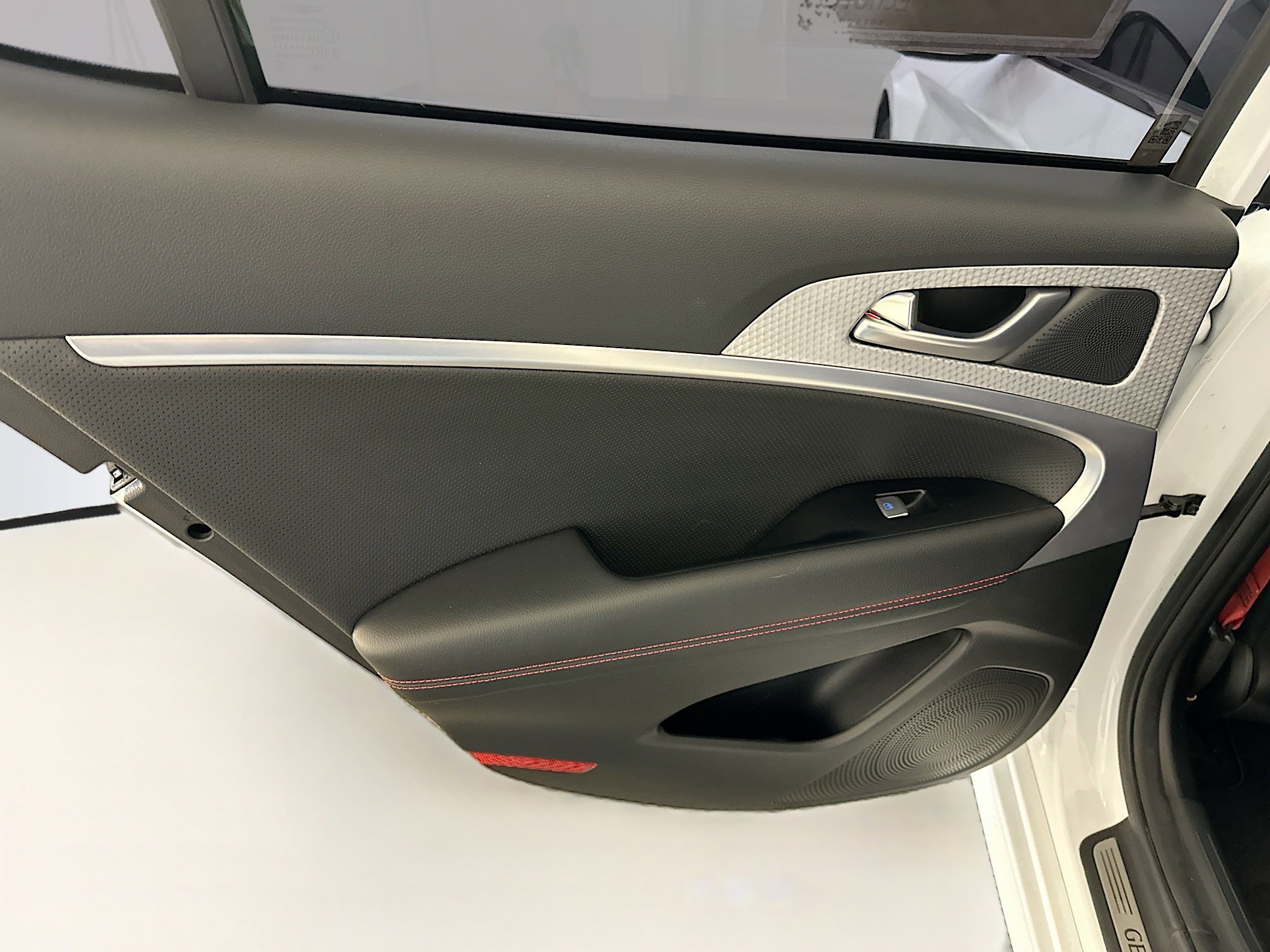 Used 2023 Genesis G70 2.0T w/ Sport Prestige Package image 28