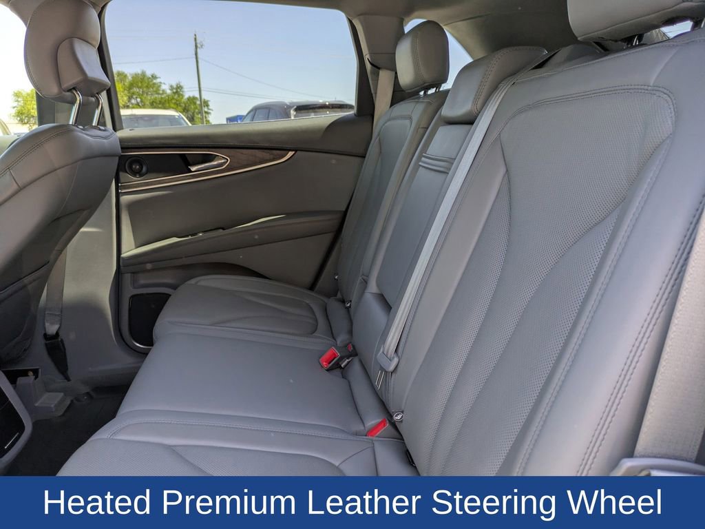 Used 2019 Lincoln Nautilus Reserve FWD image 16