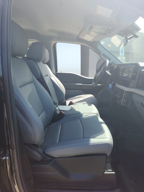 New 2026 Ford F250 XL w/ XL Chrome Package image 22