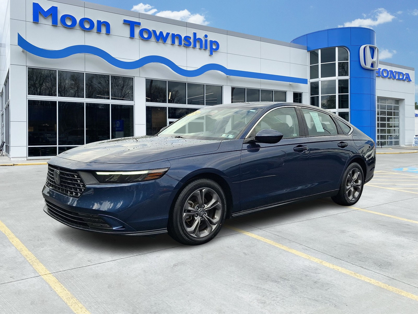 Certified 2024 Honda Accord EX image 3