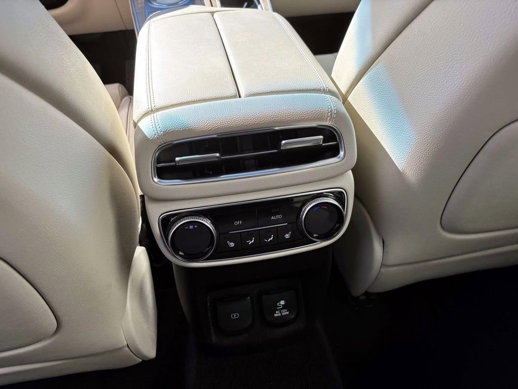 Used 2021 Genesis GV80 3.5T w/ Advanced Package 06 image 33