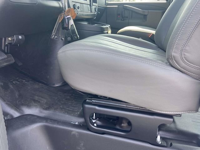 New 2026 GMC Savana 2500 w/ Driver Convenience Package image 10