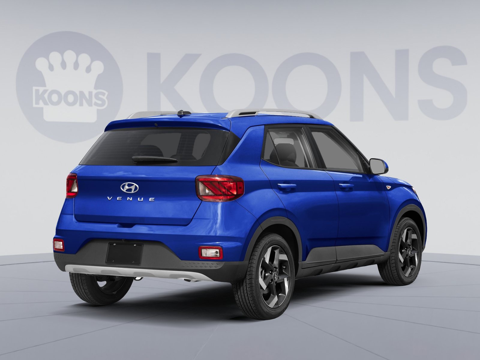 Used 2025 Hyundai Venue SEL FWD image 2