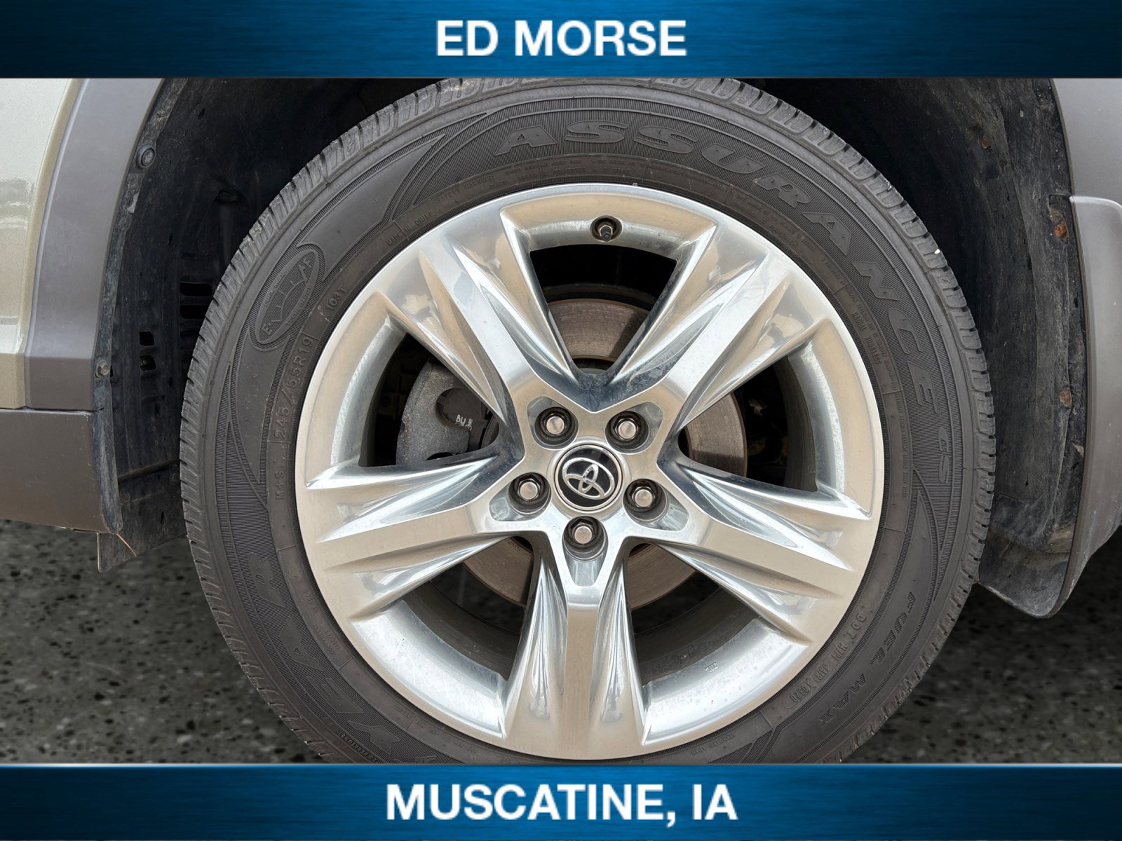 Used 2016 Toyota Highlander Limited image 9