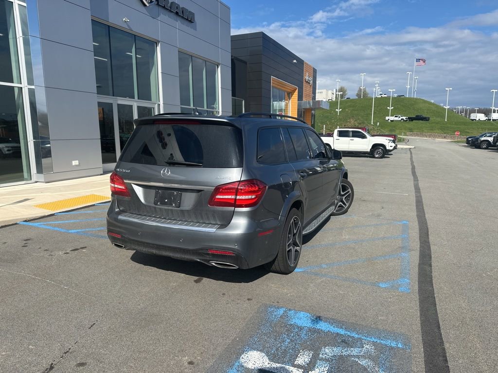 Used 2019 Mercedes-Benz GLS 550 4MATIC image 2
