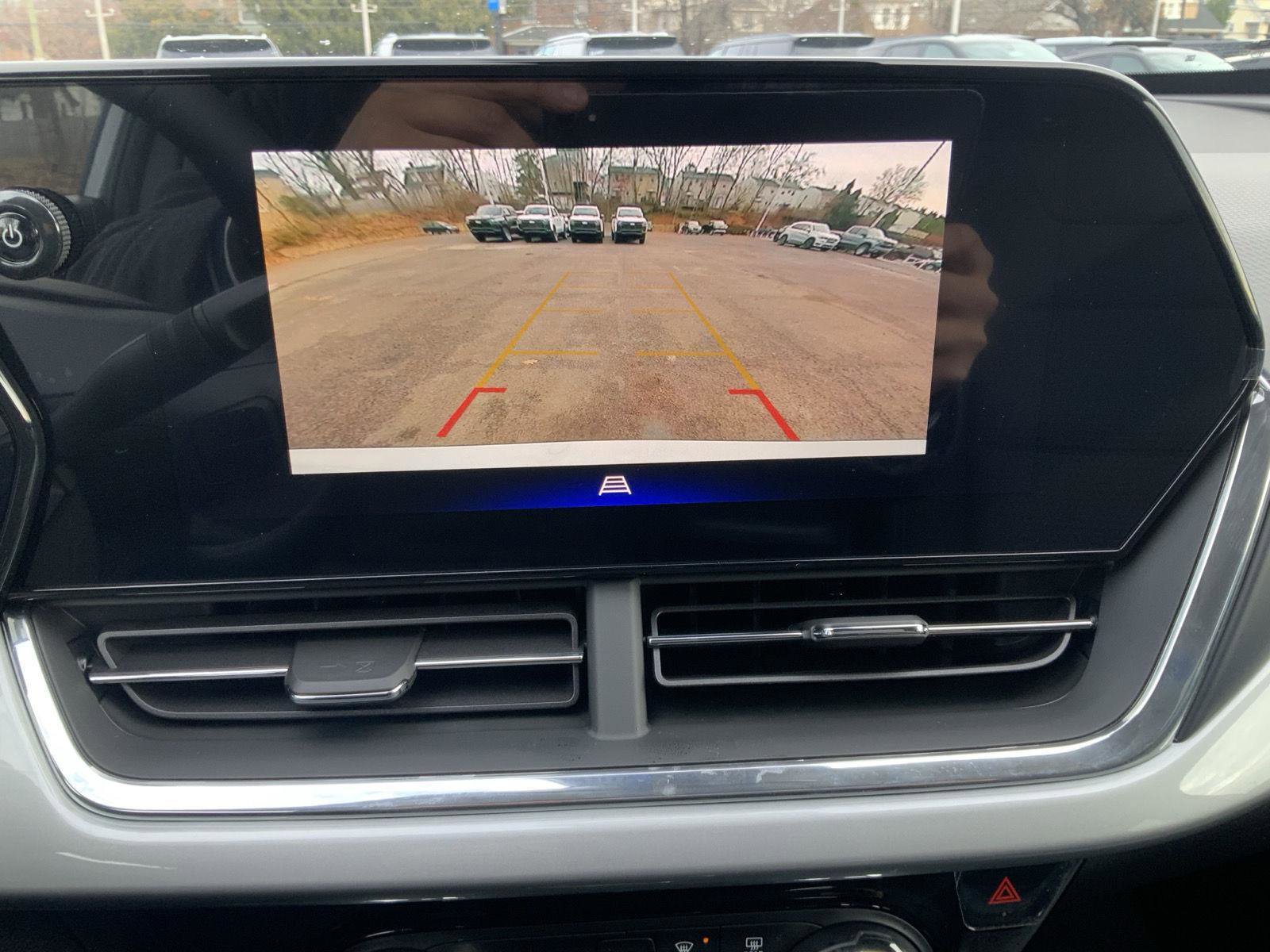 New 2026 Chevrolet Trax LT w/ Driver Confidence Package image 20