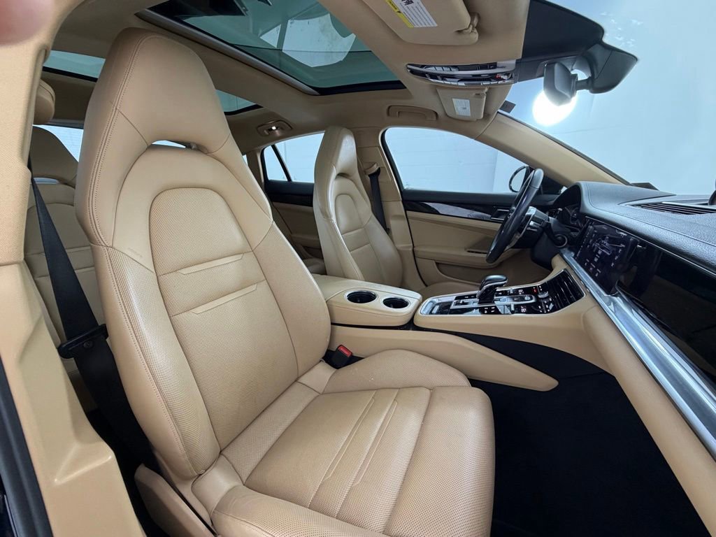 Used 2018 Porsche Panamera 4 AWD/4WD image 20