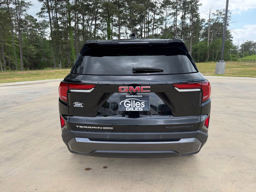 Used 2025 GMC Terrain Elevation AWD/4WD image 4