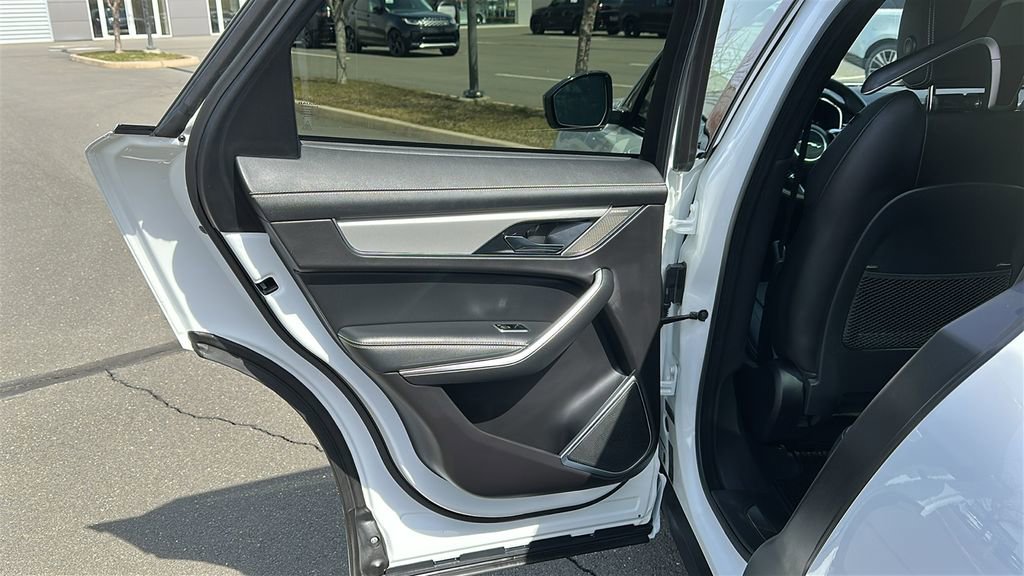 Certified 2025 Jaguar F-PACE R-Dynamic S image 20